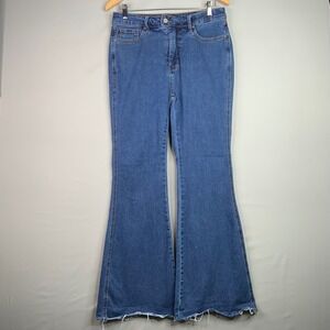 Judy Blue Flare Leg Jeans Women's Size 13/31 Medium Wash Distressed Hem